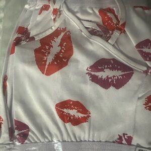 2 piece set Lip Print bralette and boyshort set perfect evening wear